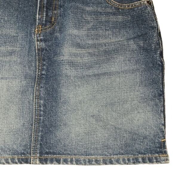 Arizona Jeans Co. Size 3 Mini Jean Skirt - Picture 3 of 6